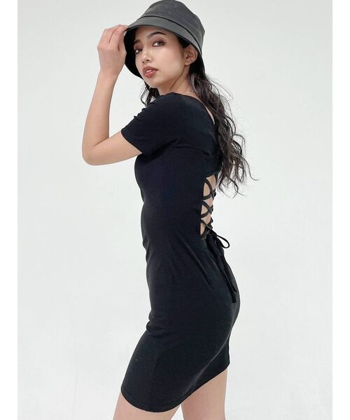 GYDA（ジェイダ）の「BACKクロスレースアップタイトワンピース（ワンピース・レディース・ブラック/ライトグレー・FREE）」の4枚目の写真