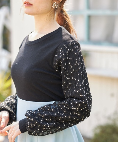 フラワー刺繍レーススリーブ切り替えニットプルオーバー（ニット