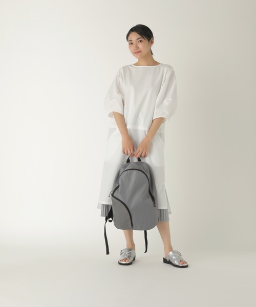 美品！ズッカ　コーティングジャージィワンピース ZUCCa（ズッカ）の「コーティングジャージィー/ワンピース