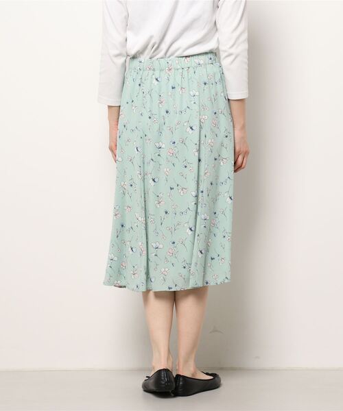 fleur by mint breeze（フルールバイミントブリーズ）の「【M～5L 大きいサイズ】ジョーゼット 花柄 スカート（スカート・レディース・グリーン/ネイビー・L/5L/4L/M/LL/3L）」の14枚目の写真
