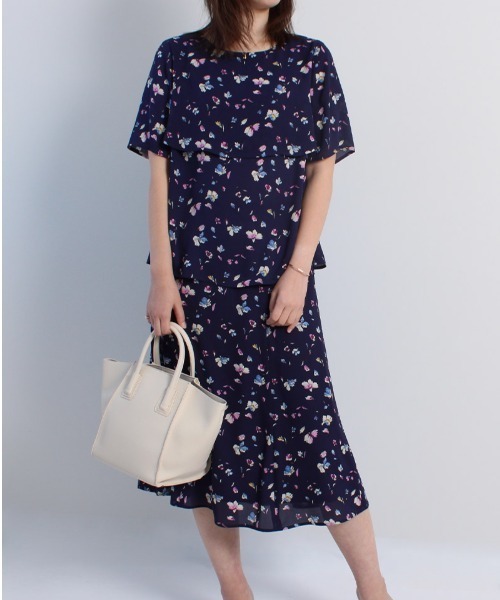 fleur by mint breeze（フルールバイミントブリーズ）の「【M～5L 大きいサイズ】ジョーゼット 花柄 スカート（スカート・レディース・グリーン/ネイビー・L/5L/4L/M/LL/3L）」の18枚目の写真