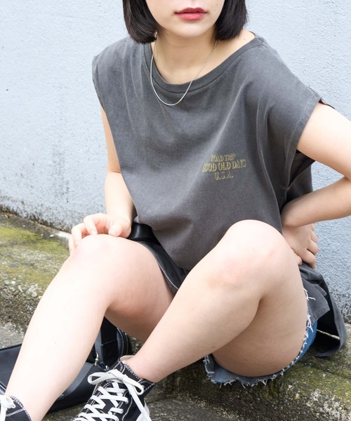 WEGO（ウィゴー）の「WEGO/ヴィンテージライクプリントノースリーブT（タンクトップ・レディース・スミクロ/オートミール・FREE）」の4枚目の写真