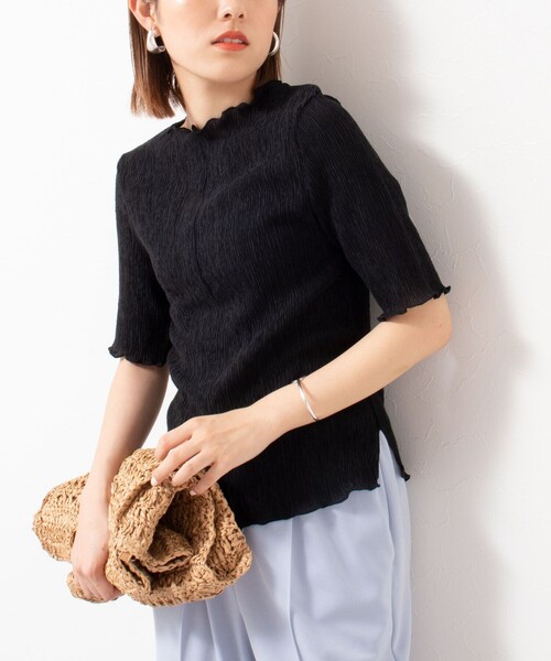 NOLLEY’S Sophi(ノーリーズソフィ)の「2WAYカールマイヤーメローTシャツ(Tシャツ/カットソー・レディース・ブラック/オフホワイト/ライトグリーン・38)」の2枚目の写真