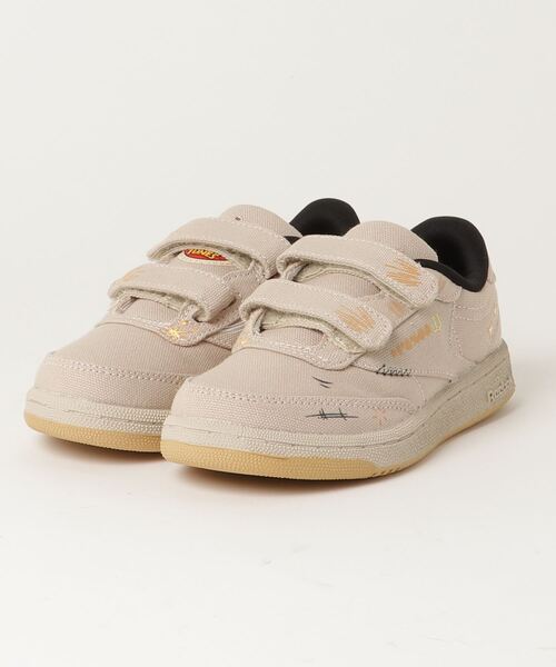 Reebok(リーボック)の「ルーニーテューンクラブシー 85 / Looney Tunes Club C 85(スニーカー・キッズ・ベージュ系その他・18.0cm/21.0cm/20.0cm/19.0cm/22.0cm/17.0cm)」の4枚目の写真