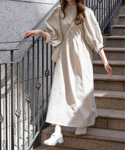 Ambre Ciel(アンブルシエル)の「クルミボタンボリュームワンピース/【WEB/EC限定商品】(ワンピース・レディース・ダークブラウン/アイボリー・FREE)」の2枚目の写真