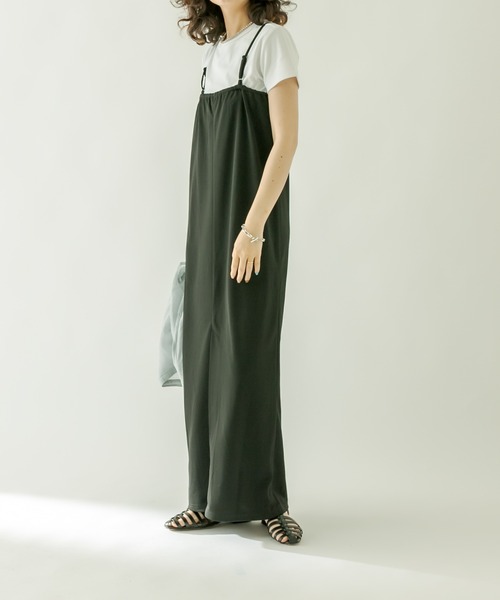 mystic（ミスティック）の「Vキャミワンピース（ワンピース・レディース・オフホワイト/ブラック/ブルー・1/2）」の20枚目の写真