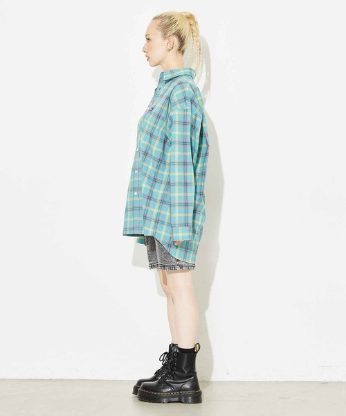 X-girl(エックスガール)の「PLAID FACE EMBOROIDERY SHIRT(シャツ/ブラウス・レディース・ベージュ/グレー/ブルー・S/M)」の5枚目の写真
