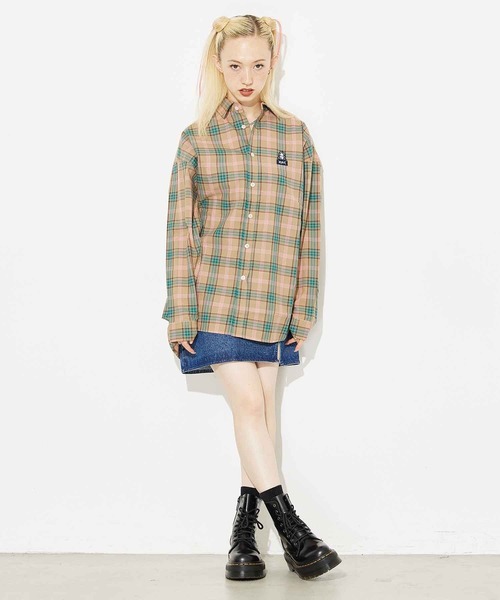 X-girl(エックスガール)の「PLAID FACE EMBOROIDERY SHIRT(シャツ/ブラウス・レディース・ベージュ/グレー/ブルー・S/M)」の7枚目の写真