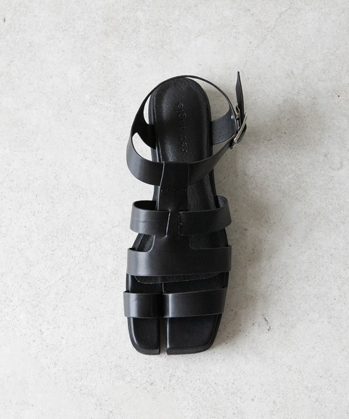 rectangle（レクタングル）の「足袋グルカサンダル（サンダル・レディース・ブラック/アイボリー・MEDIUM/LARGE/SMALL）」の11枚目の写真