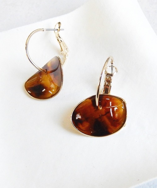 The Rule(ザルール)の「The Rule ザルール:Bowl hoop pierced earring:ボール フープピアス(ピアス(両耳用)・レディース・ホワイト/ベージュ/クリア/クリアグリーン/ブラウン/ブラック・FREE)」の4枚目の写真