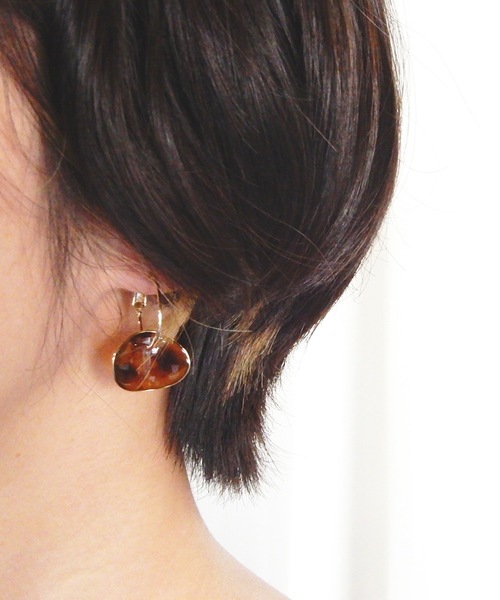The Rule(ザルール)の「The Rule ザルール:Bowl hoop pierced earring:ボール フープピアス(ピアス(両耳用)・レディース・ホワイト/ベージュ/クリア/クリアグリーン/ブラウン/ブラック・FREE)」の15枚目の写真