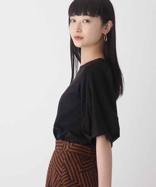 OPAQUE.CLIP(オペークドットクリップ)の「◆シルキーコットン パフスリーブカットソー【WEB限定カラー・サイズ】(Tシャツ/カットソー・レディース・チャコールグレー/ブラック/ブラウン系その他5/ホワイト系/ネイビー系5・40/38/42/36)」の11枚目の写真
