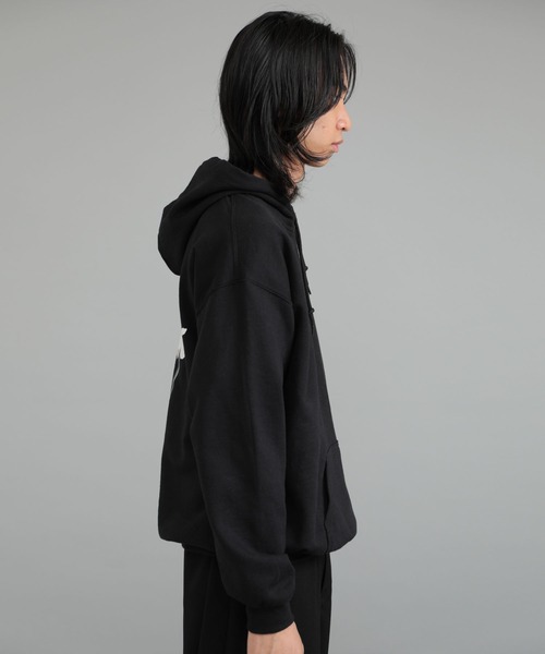 DELUXE(デラックス)の「DELUXE x TPC CAMELLIA HOODY(パーカー・メンズ・グレー/ブラック・LARGE/MEDIUM)」の14枚目の写真