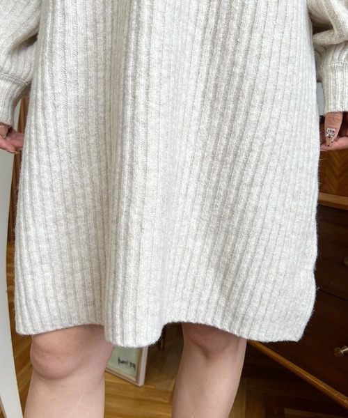 moment+(モーメントプラス)の「〈セットアップニット〉アルパカタッチハイネックショート丈プルオーバー&ノースリーブワンピース(ワンピース・レディース・グレー/チャコールグレー/ベージュ/アイボリー/ブラウン/ナチュラル・FREE/L/M)」の17枚目の写真