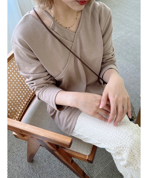 JUMELLE(ジュメロ)の「【映えデザイン】刺繍レイヤードカットソー(Tシャツ/カットソー・レディース・モカ/ピンク/ベージュ・FREE)」の2枚目の写真