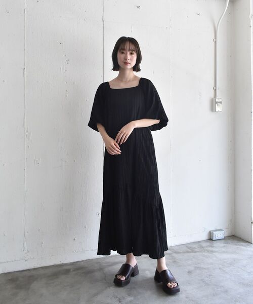 RETRO GIRL（レトロガール）の「バルーン袖ティアードOP（ワンピース・レディース・ライトグレー/ブラック/グリーン・FREE）」の4枚目の写真