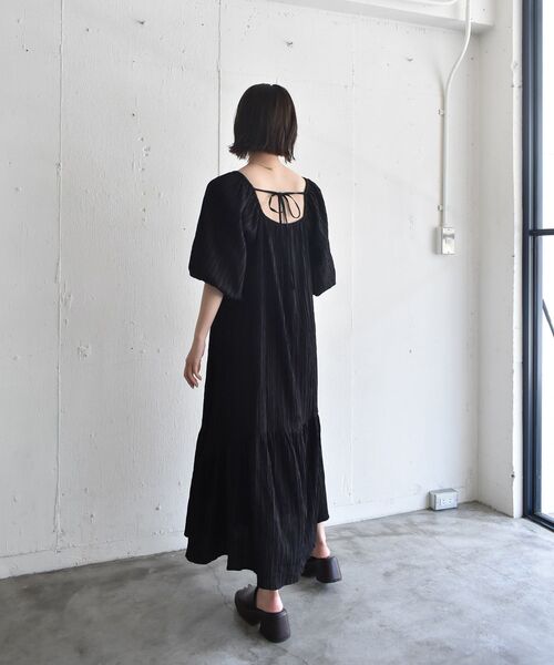 RETRO GIRL（レトロガール）の「バルーン袖ティアードOP（ワンピース・レディース・ライトグレー/ブラック/グリーン・FREE）」の7枚目の写真