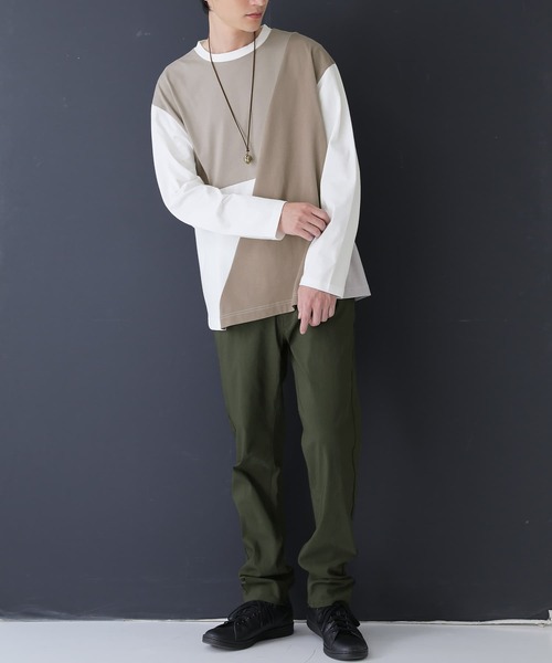 osharewalker（オシャレウォーカー）の「『配色アシメ切替コットンロンT』（Tシャツ/カットソー・メンズ・オフホワイト/ブラック・2/3）」の10枚目の写真