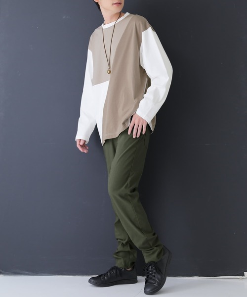 osharewalker（オシャレウォーカー）の「『配色アシメ切替コットンロンT』（Tシャツ/カットソー・メンズ・オフホワイト/ブラック・2/3）」の11枚目の写真
