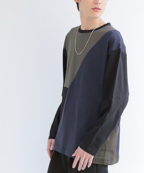 osharewalker（オシャレウォーカー）の「『配色アシメ切替コットンロンT』（Tシャツ/カットソー・メンズ・オフホワイト/ブラック・2/3）」の4枚目の写真