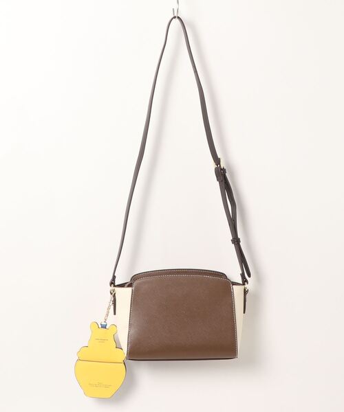 & chouette（アンドシュエット）の「くまのプーさんコレクション パスケース付きショルダーバッグ（ショルダーバッグ・レディース・ブラウン・FREE）」の2枚目の写真