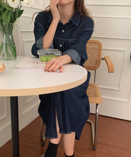 VitaFelice(ヴィータフェリーチェ)の「ウエストマークデニムシャツワンピース(ワンピース・レディース・ネイビー/ライトブルー・FREE)」の8枚目の写真