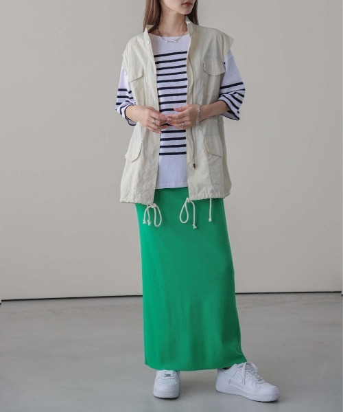 SUGAR BISKET（シュガービスケット）の「ハイネックミリタリーベスト（ベスト・レディース・ブラック/カーキ/アイボリー・フリー）」の13枚目の写真