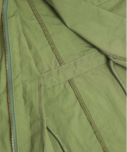 SUGAR BISKET（シュガービスケット）の「ハイネックミリタリーベスト（ベスト・レディース・ブラック/カーキ/アイボリー・フリー）」の17枚目の写真