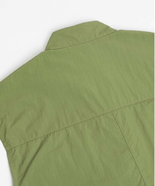 SUGAR BISKET（シュガービスケット）の「ハイネックミリタリーベスト（ベスト・レディース・ブラック/カーキ/アイボリー・フリー）」の15枚目の写真
