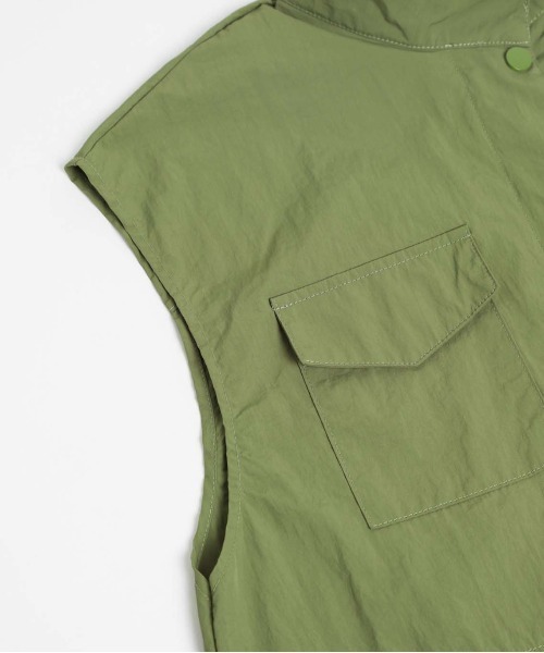 SUGAR BISKET（シュガービスケット）の「ハイネックミリタリーベスト（ベスト・レディース・ブラック/カーキ/アイボリー・フリー）」の5枚目の写真