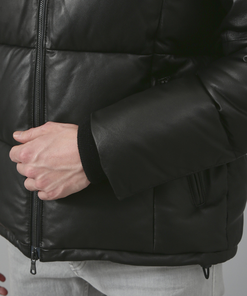 5351 POUR LES HOMMES(ゴーサンゴーイチプールオム)の「ラムレザーショートダウンジャケット(ダウンジャケット/コート・メンズ・ブラック・44/46/48/50)」の8枚目の写真