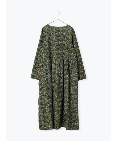 TSUHARU by Samansa Mos2（ツハルバイサマンサモスモス）の「LIBERTY・African Marigold柄ワンピース（ワンピース・レディース・ブルー/レッド/イエロー・ﾌﾘ-）」の4枚目の写真