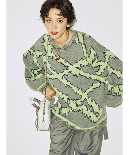 jouetie（ジュエティ）の「クレイジージャカードニット（ニット/セーター・レディース・ブラック/グレー/ボルドー・MEDIUM）」の5枚目の写真