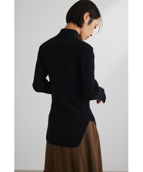 STYLEMIXER（スタイルミキサー）の「ラウンドスリットスリーブニット