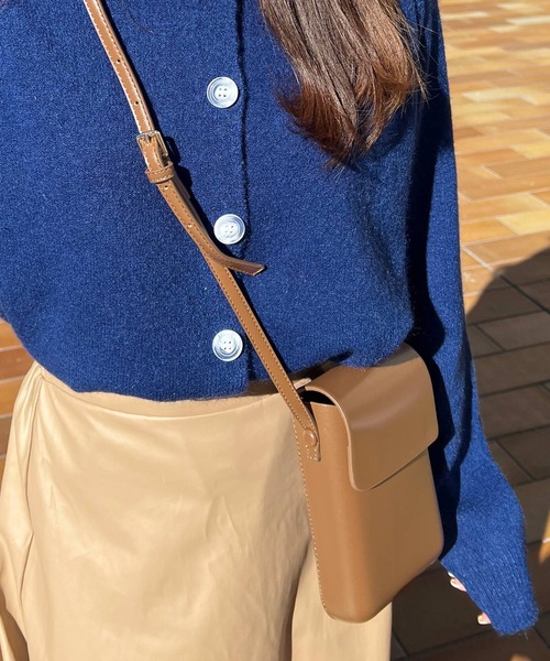 Lamoa(ラモア)の「Lamoa/ミニスマホショルダーバッグ(ショルダーバッグ・レディース・ブラック/ベージュ/アイボリー/ブラウン・FREE)」の15枚目の写真