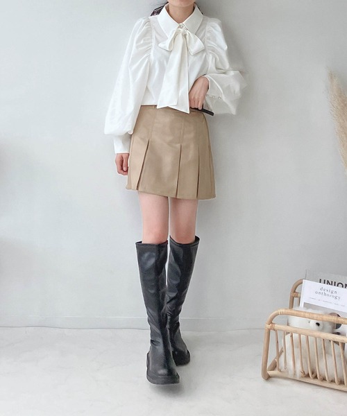 AS KNOW AS plus(アズノゥアズプラス)の「○ベルト付き チノ プリーツミニスカート(スカート・レディース・ブラック/カーキ/ベージュ・FREE)」の13枚目の写真