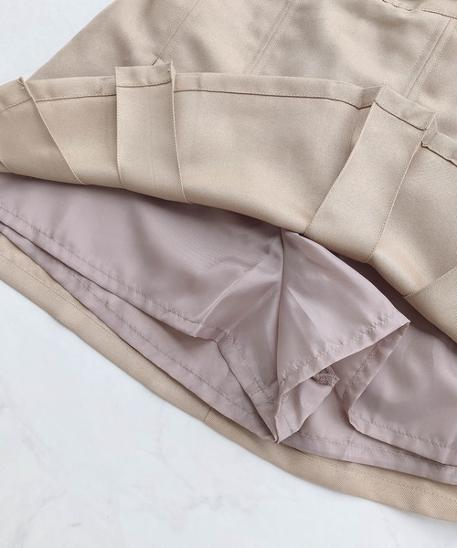 AS KNOW AS plus(アズノゥアズプラス)の「○ベルト付き チノ プリーツミニスカート(スカート・レディース・ブラック/カーキ/ベージュ・FREE)」の21枚目の写真