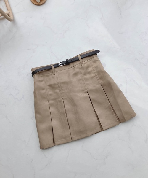 AS KNOW AS plus(アズノゥアズプラス)の「○ベルト付き チノ プリーツミニスカート(スカート・レディース・ブラック/カーキ/ベージュ・FREE)」の20枚目の写真