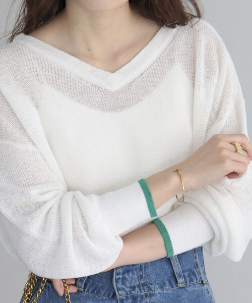 fredy emue(フレディエミュ)の「リネン片畦配色プルオーバー(ニット/セーター・レディース・チャコールグレー/オフホワイト/グリーン/ピンク・38)」の19枚目の写真