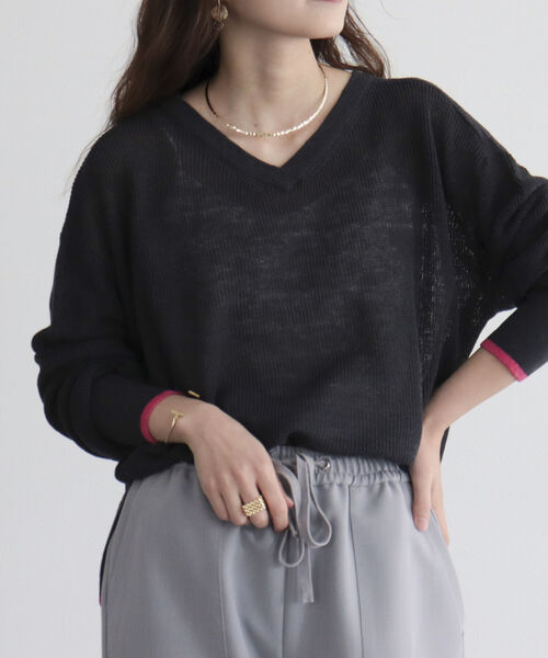 fredy emue(フレディエミュ)の「リネン片畦配色プルオーバー(ニット/セーター・レディース・チャコールグレー/オフホワイト/グリーン/ピンク・38)」の7枚目の写真