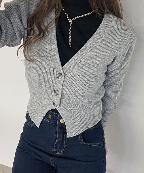Reurie'（レウリィ）の「【ZOZO限定】クロップドリブカーディガン / ショート丈 クロップド丈 ニットカーディガン コンパクト リブニット Vネック チャコールグレー ライトグレー ピンクベージュ メランジカラー（カーディガン/ボレロ・レディース・チャコールグレー/グレー/ピンクベージュ・FREE）」の3枚目の写真