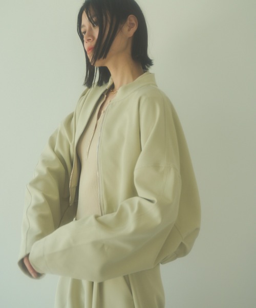 HANNE(アン)の「【セットアップ対応】クロップドブルゾン(ブルゾン・レディース・ベージュ/ブルー・フリー)」の5枚目の写真