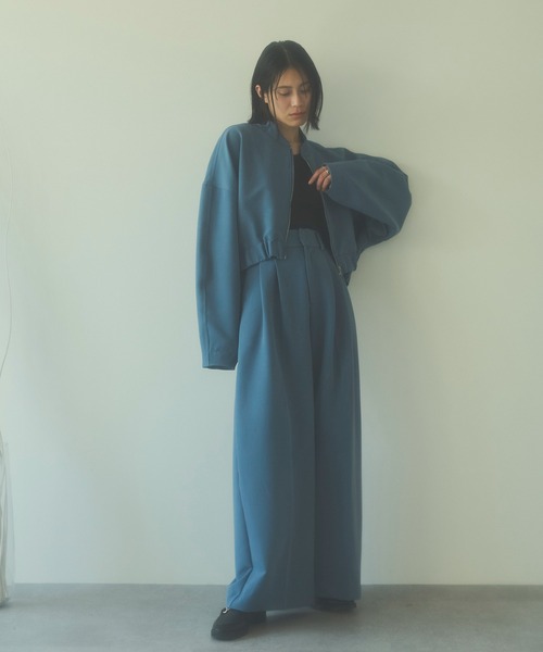 HANNE(アン)の「【セットアップ対応】クロップドブルゾン(ブルゾン・レディース・ベージュ/ブルー・フリー)」の9枚目の写真