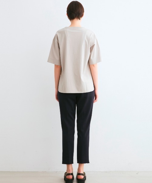 three dots(スリードッツ)の「スーパーファイン クルーネックTシャツ(Tシャツ/カットソー・レディース・グレー系その他/ホワイト・SMALL)」の16枚目の写真