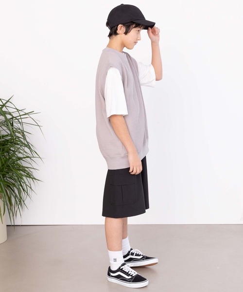 GLOBAL WORK(グローバルワーク)の「ワッフルベストSET/AND YUA ANY/ 162774(その他トップス・キッズ・ブラック/ベージュ・160cm/150cm)」の3枚目の写真