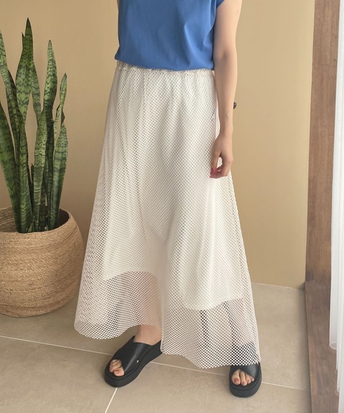 LOWRYS FARM（ローリーズファーム）の「メッシュフレアスカート　196323（スカート・レディース・ホワイト/ブラウン/ブラック/チャコールグレー・FREE）」の4枚目の写真