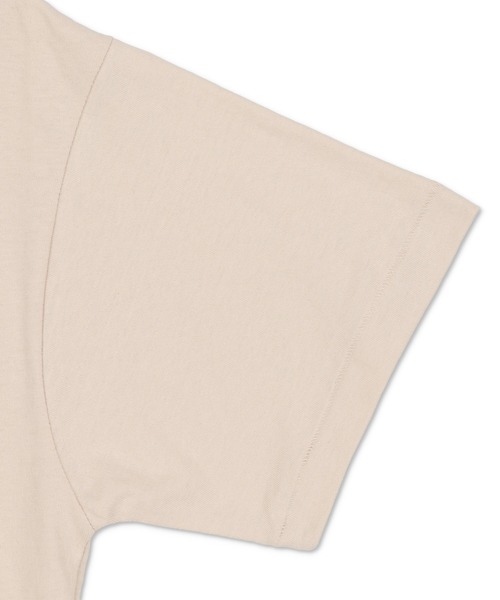 SPINNS(スピンズ)の「バンド風ヒッピーデザイン ショート丈半袖Tシャツ(Tシャツ/カットソー・レディース・スミクロ/オフホワイト/グリーン/ベージュ・ONESIZE)」の9枚目の写真