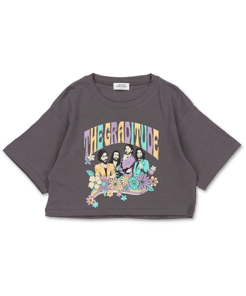 SPINNS(スピンズ)の「バンド風ヒッピーデザイン ショート丈半袖Tシャツ(Tシャツ/カットソー・レディース・スミクロ/オフホワイト/グリーン/ベージュ・ONESIZE)」の5枚目の写真