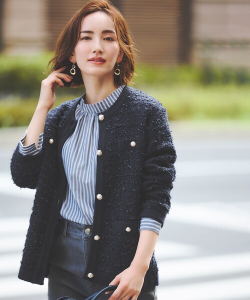 ANY SIS(エニィスィス)の「【洗える】フェイクパールストライプ ブラウス(シャツ/ブラウス・レディース・ベージュ系1/ネイビー系1/ライトグレー系1/ダルブルー系1・4)」の5枚目の写真