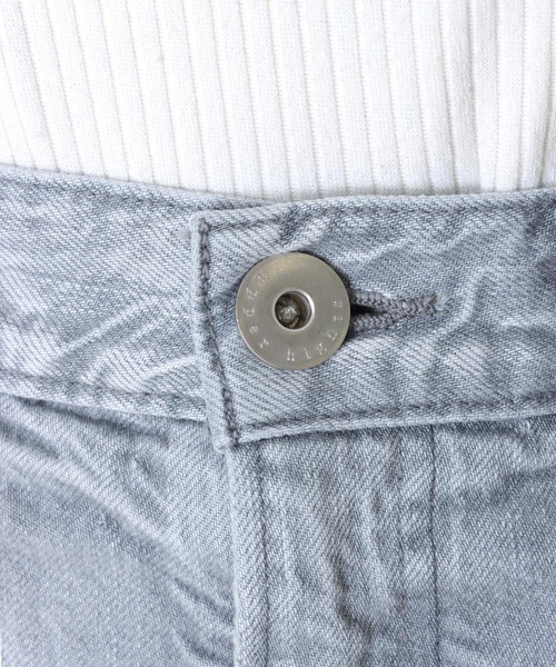 upperhights（アッパーハイツ）の「upper hights 【THE NIECE】ワイドストレートパンツ（デニムパンツ・レディース・ライトブルー/ブラック/ブルー系その他・23/24/22）」の6枚目の写真